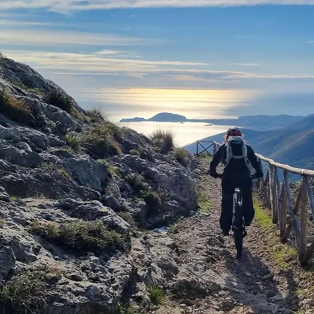 Rifugio Acquaviva Albergue Formia